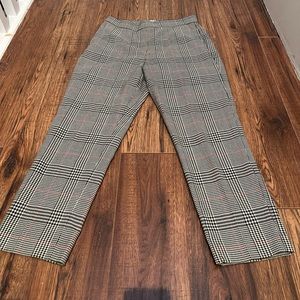 Babaton WOMENS size 8 Plaid Cropped Pants.